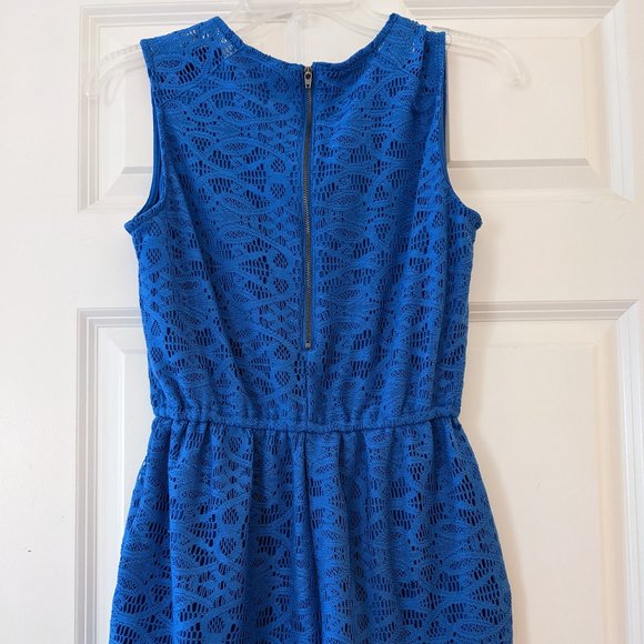 Blue lace Romper with Pockets - Picture 7 of 7
